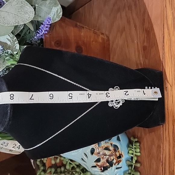 Key Necklace - Picture 4 of 5